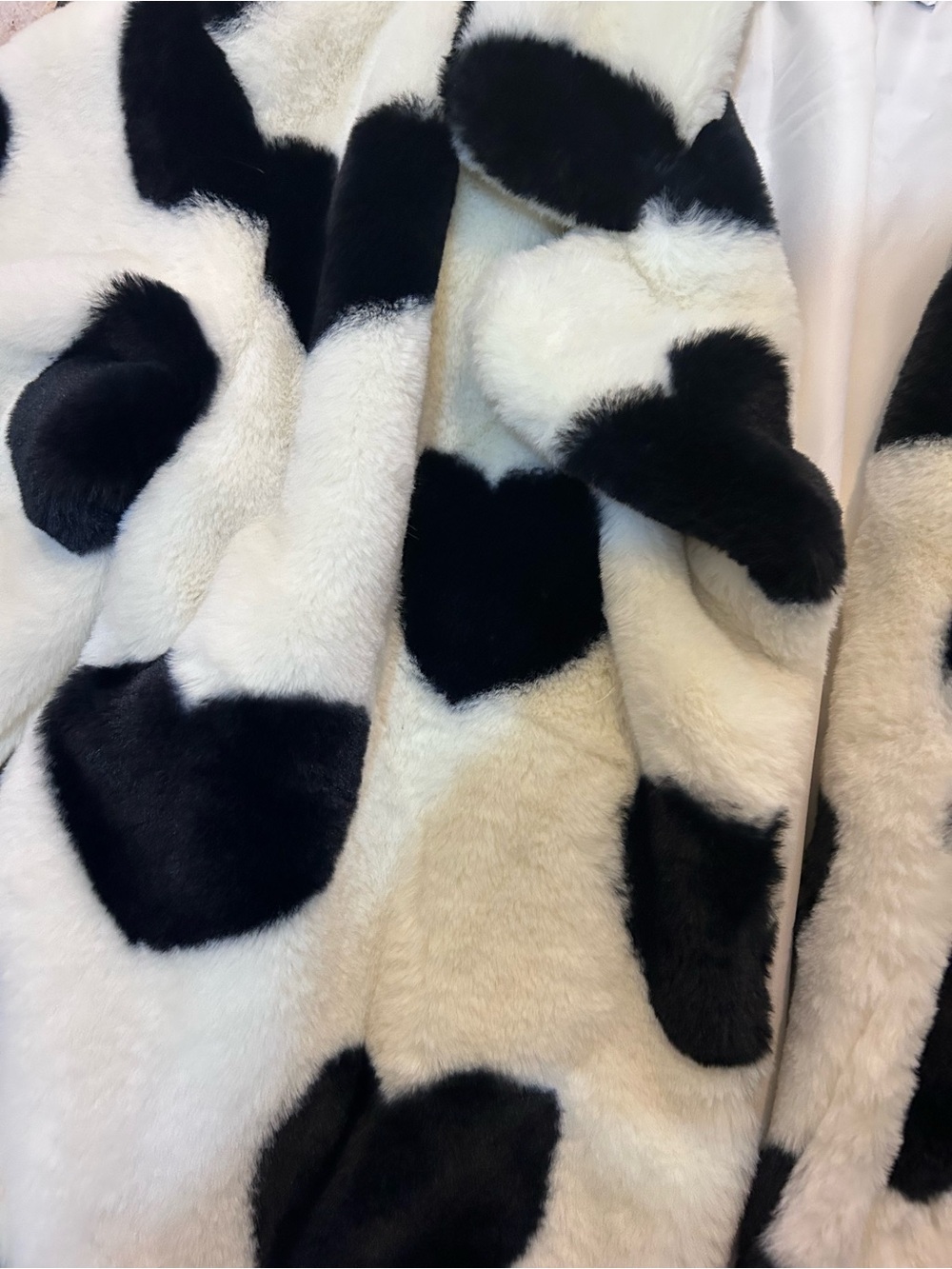 Black & White Heart Faux-Fur Jacket - Picture 2 of 5